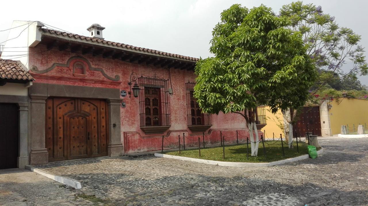 La Casa De La Alameda Bed and Breakfast Antigua Buitenkant foto