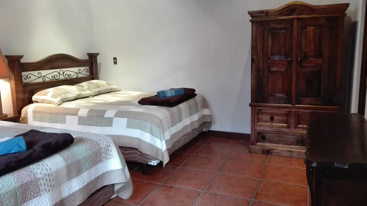 La Casa De La Alameda Bed and Breakfast Antigua Buitenkant foto