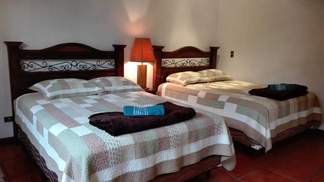 La Casa De La Alameda Bed and Breakfast Antigua Buitenkant foto